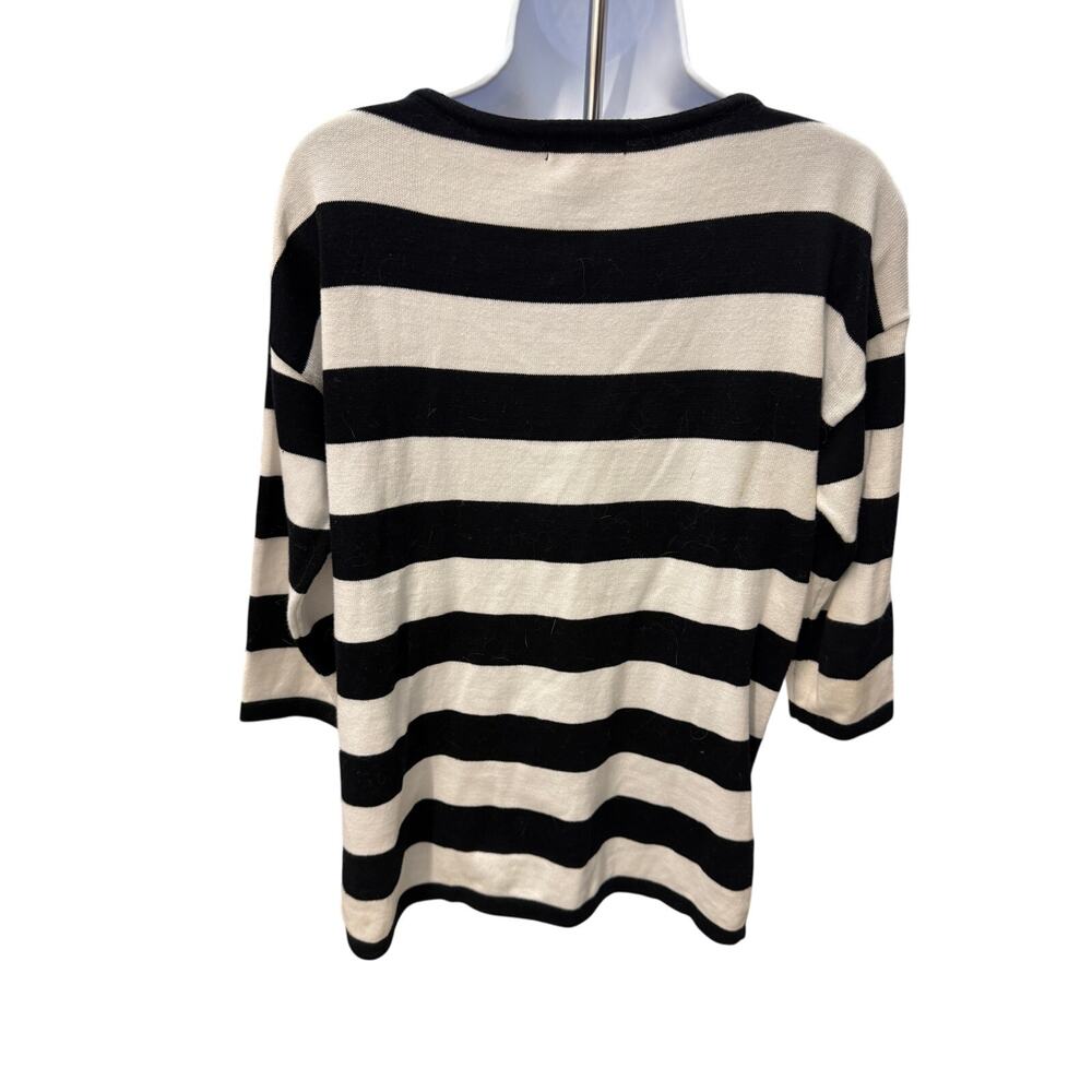 Bua Bua Women’s S Striped Embroidered Green Apple Sweater Teacher Novelty Top - Picture 3 of 4